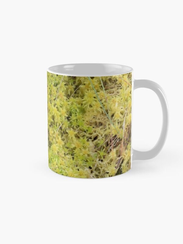 A Bed of Sphagnum Moss classic mug showing the design when the handle is to the right